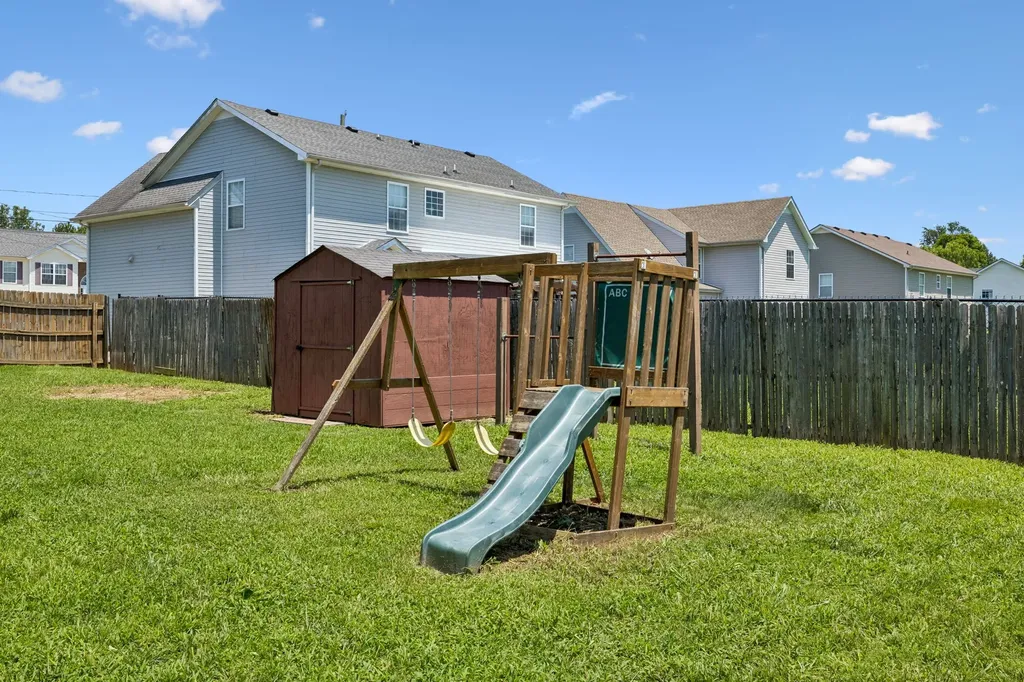 990 Silty Drive Clarksville TN 37042