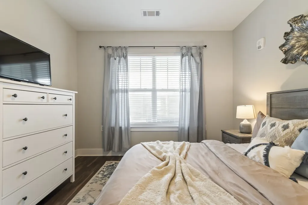 6411 Charlotte Road Circle Nashville TN 37209