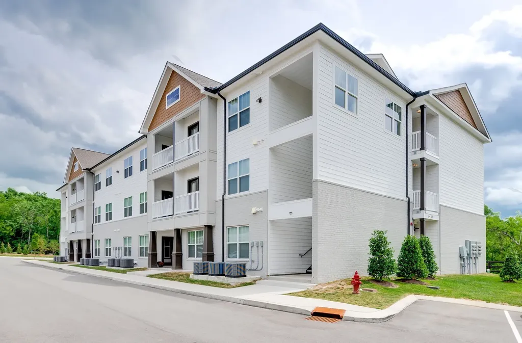 6411 Charlotte Road Circle Nashville TN 37209