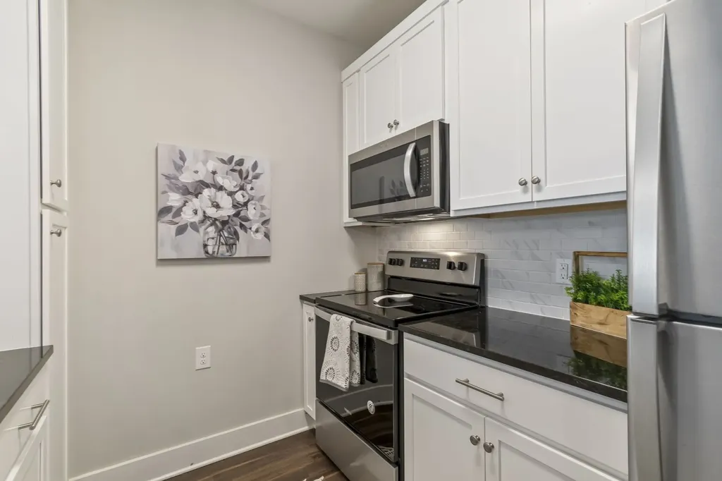 6411 Charlotte Road Circle Nashville TN 37209