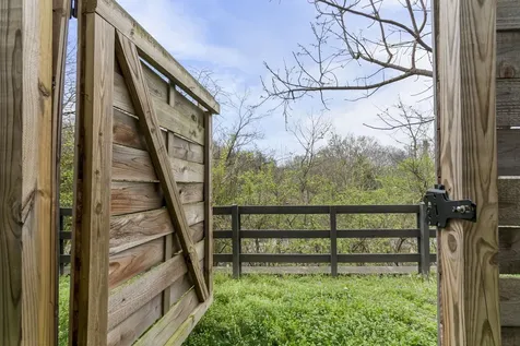 6411 Charlotte Road Circle Nashville TN 37209