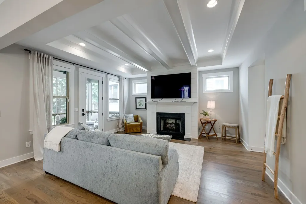1904B Hutton Drive Nashville TN 37210