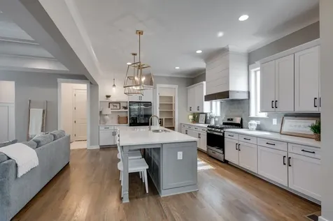 1904B Hutton Drive Nashville TN 37210