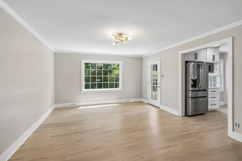 1401 Manor Road Columbia TN 38401