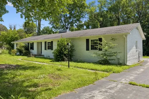 1401 Manor Road Columbia TN 38401
