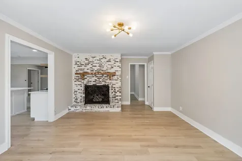 1401 Manor Road Columbia TN 38401