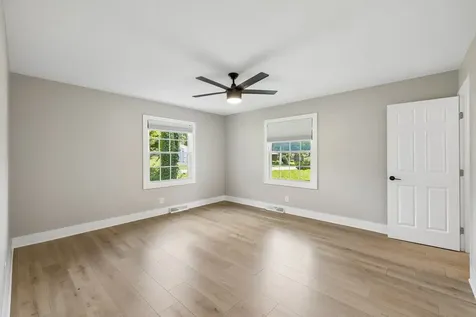 1401 Manor Road Columbia TN 38401