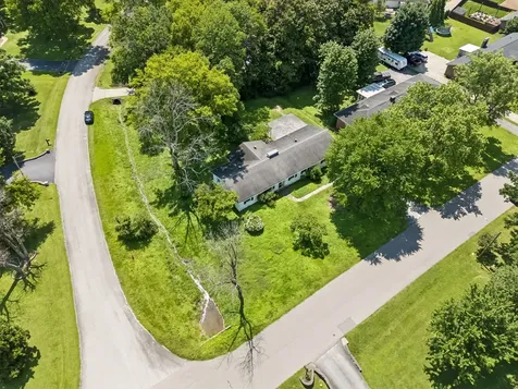 1401 Manor Road Columbia TN 38401