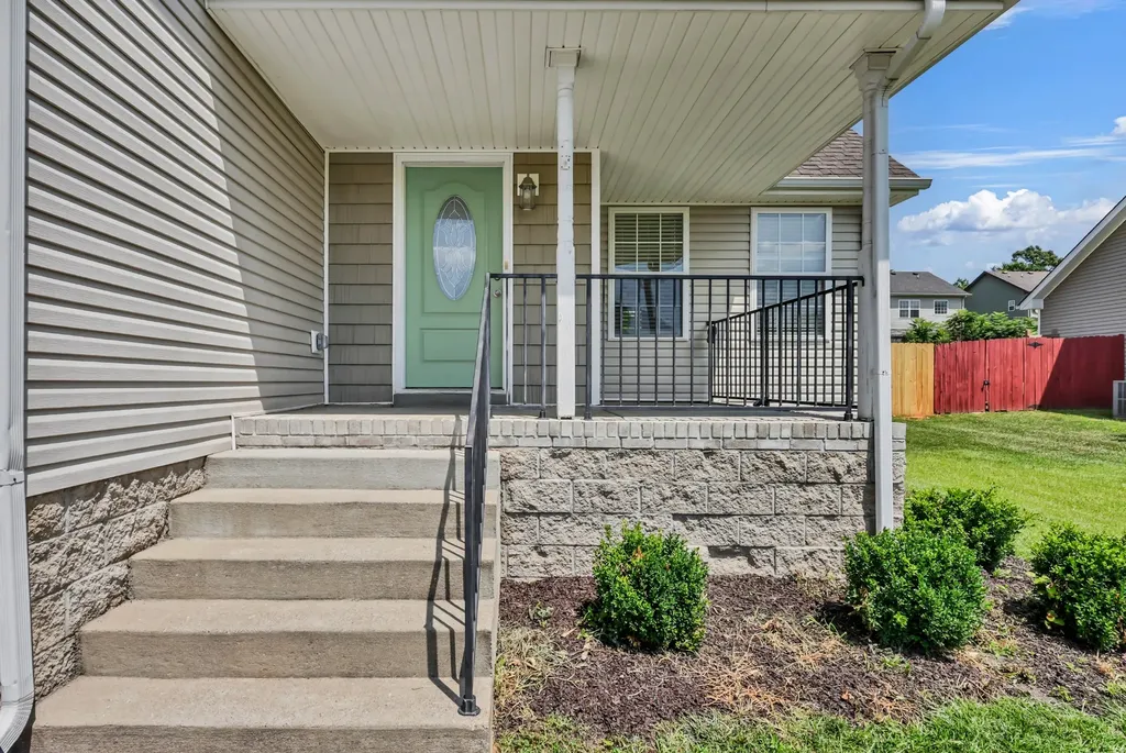 1380 Mutual Drive Clarksville TN 37042