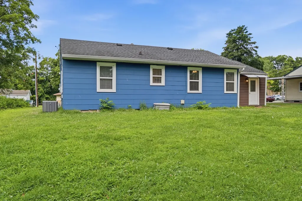 825 Spencer Avenue Gallatin TN 37066