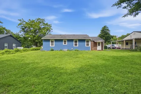 825 Spencer Avenue Gallatin TN 37066