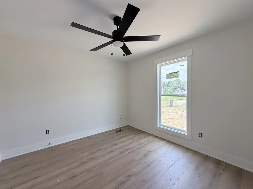 1293 Vickie Lane Portland TN 37148