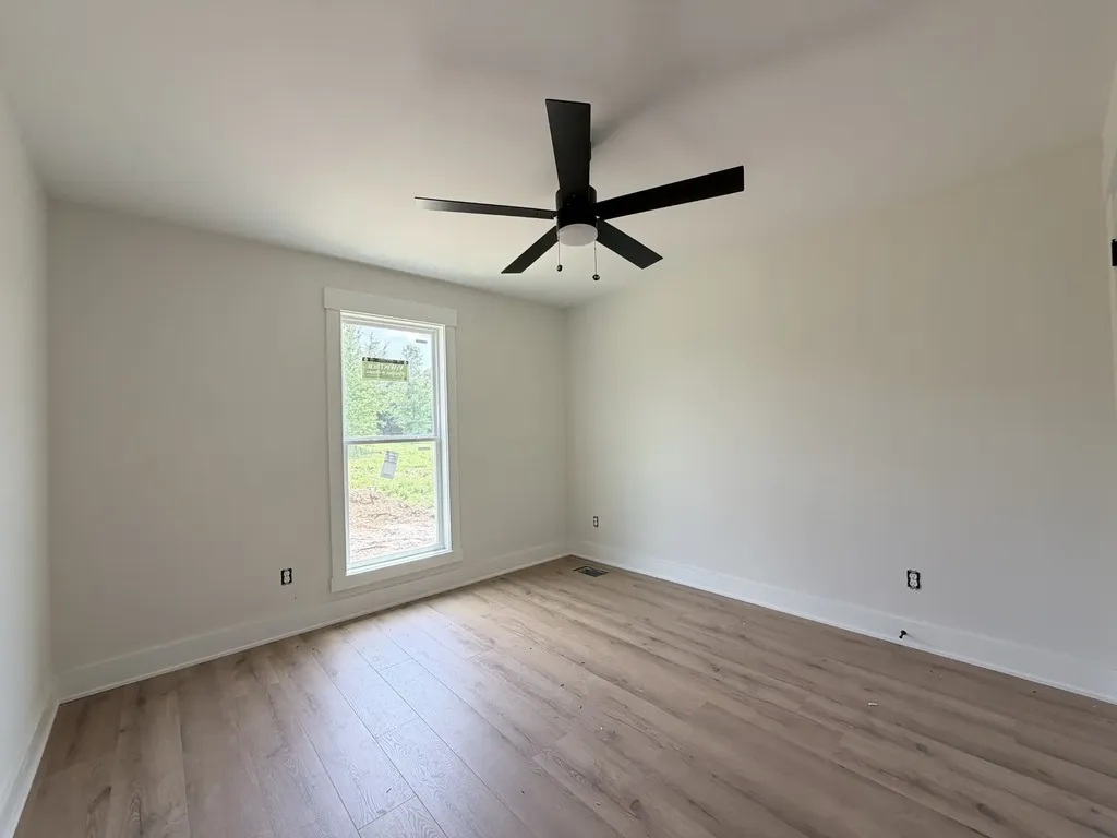 1293 Vickie Lane Portland TN 37148