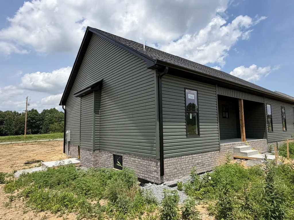 1297 Vickie Lane Portland TN 37148