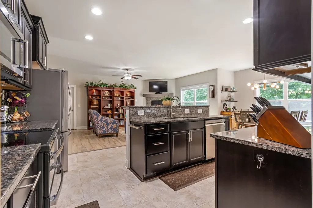 136 Timberland Drive Columbia TN 38401