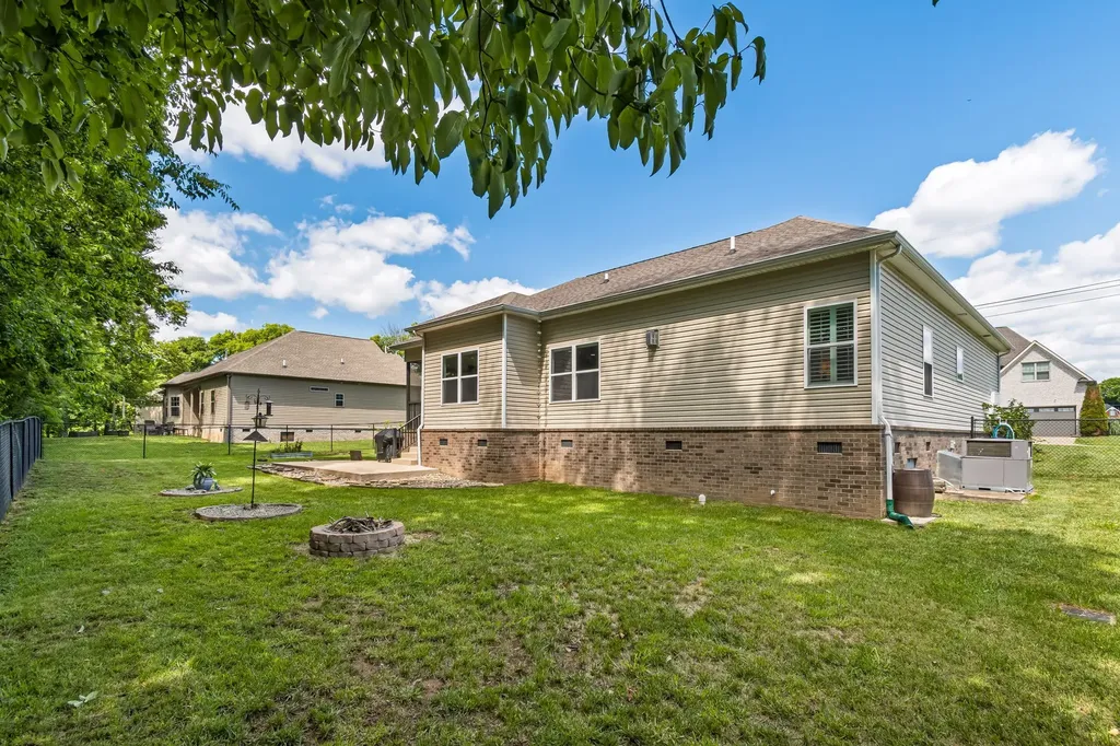 136 Timberland Drive Columbia TN 38401