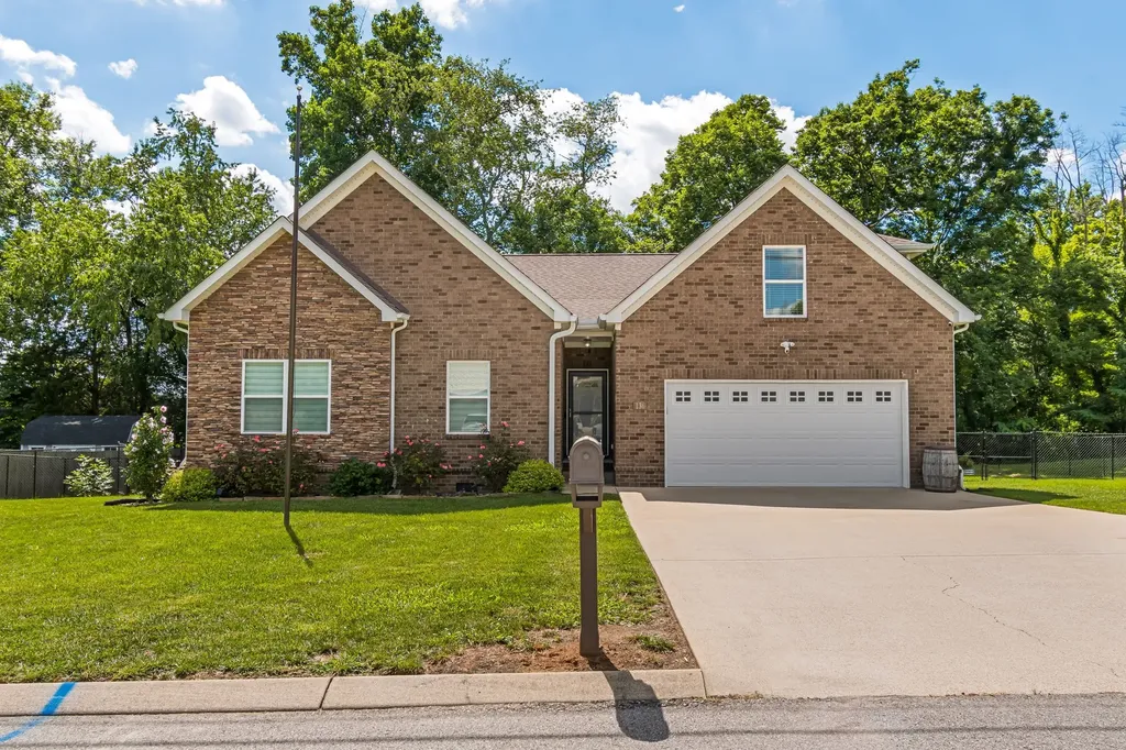136 Timberland Drive Columbia TN 38401