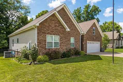 136 Timberland Drive Columbia TN 38401