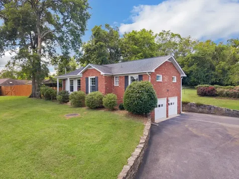 126 Medearis Drive Old Hickory TN 37138