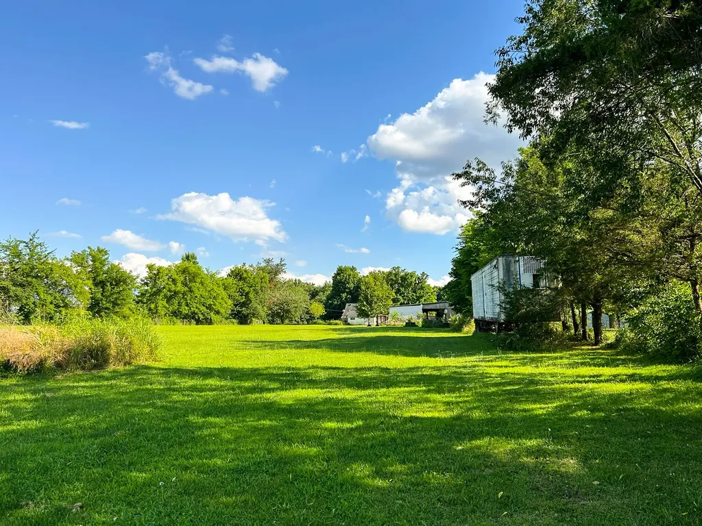 340 Blue Door Road Portland TN 37148