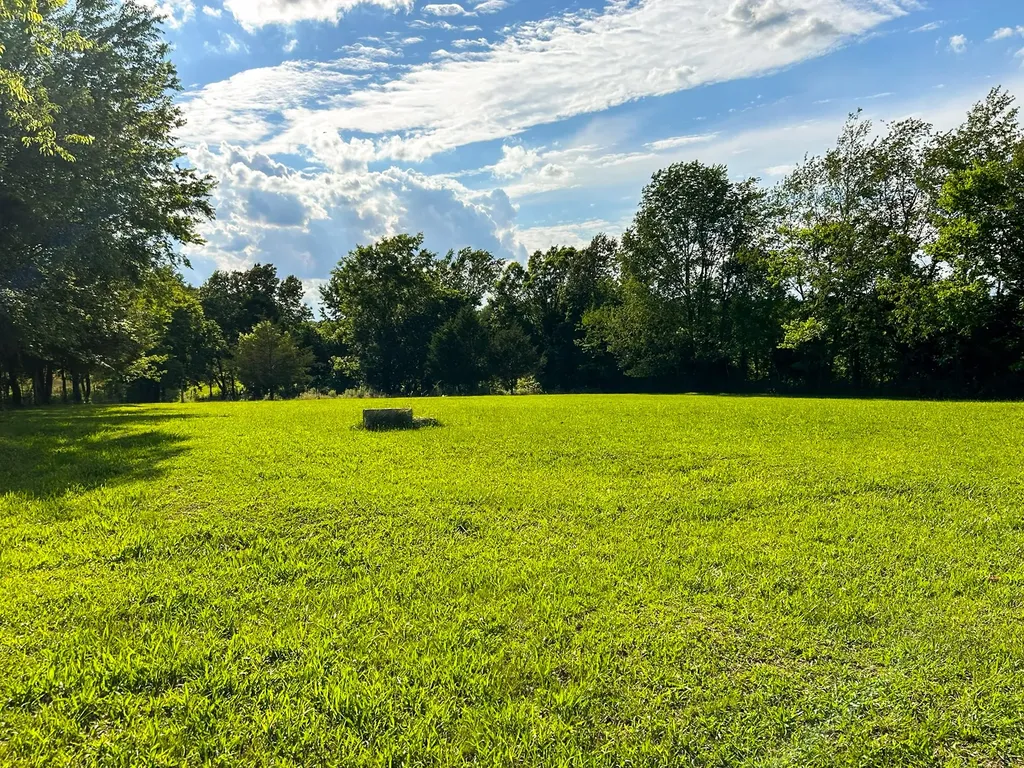 340 Blue Door Road Portland TN 37148