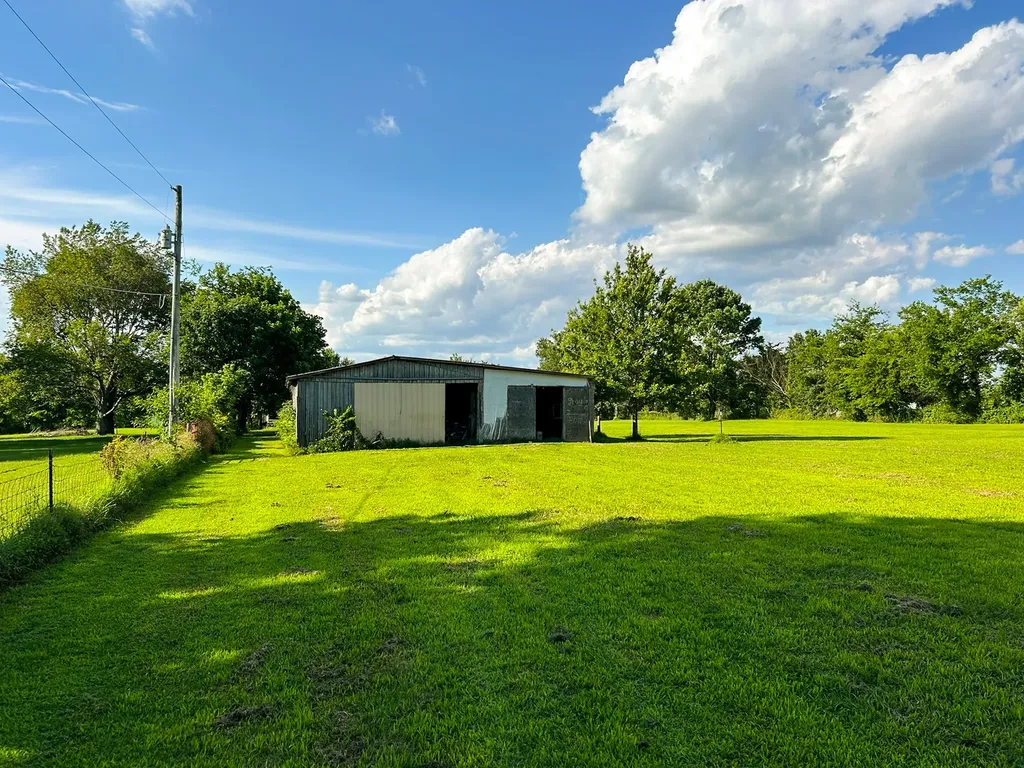 340 Blue Door Road Portland TN 37148