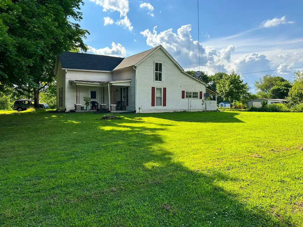 340 Blue Door Road Portland TN 37148