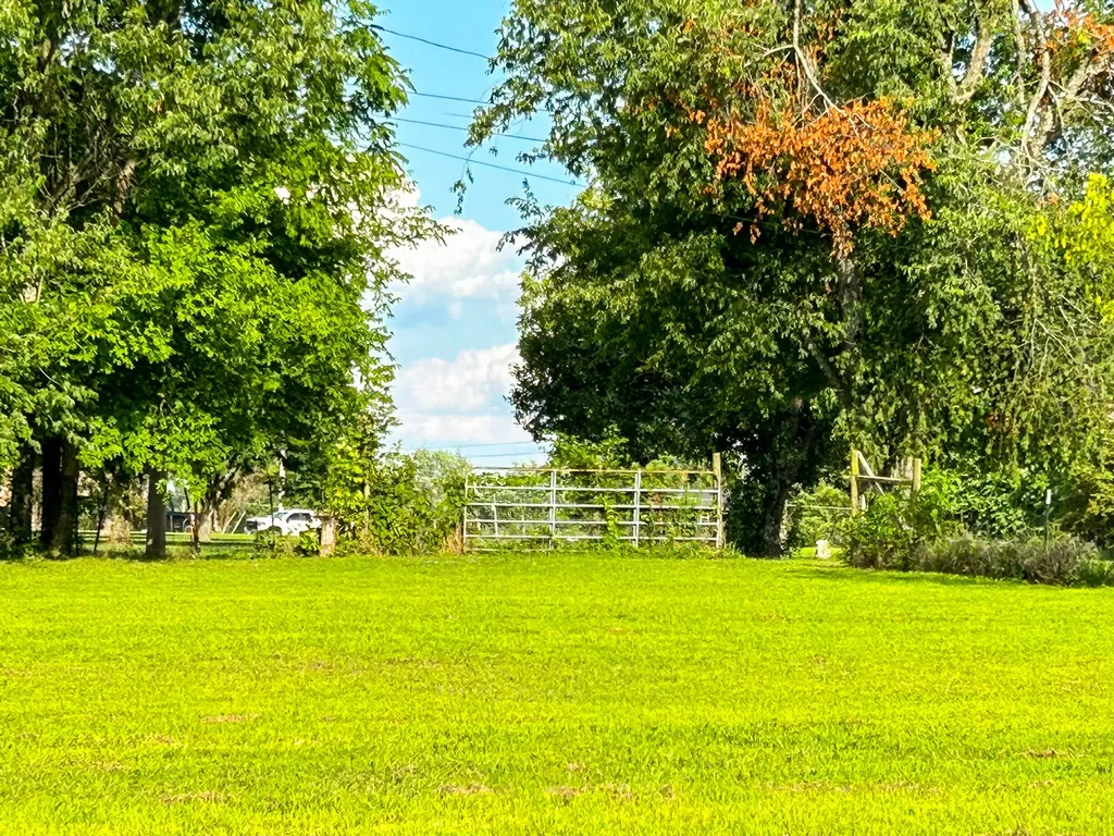 340 Blue Door Road Portland TN 37148