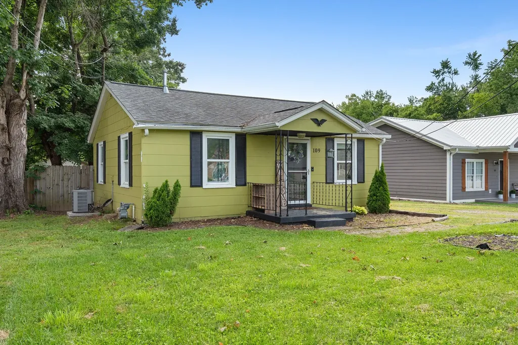 109 Tyree Springs Road White House TN 37188