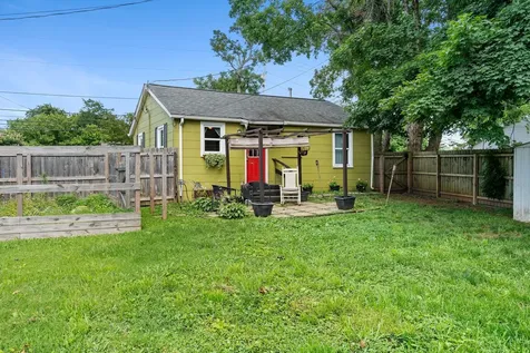 109 Tyree Springs Road White House TN 37188