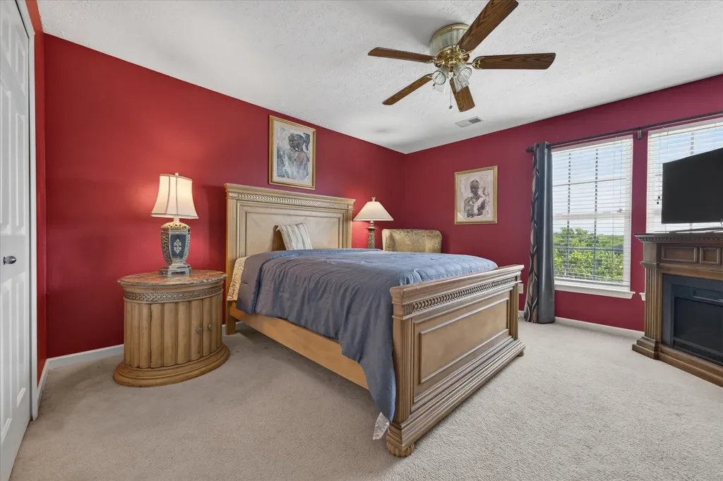 2040 Harvest Lane Nashville TN 37218