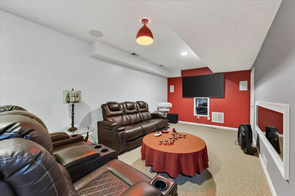 2040 Harvest Lane Nashville TN 37218