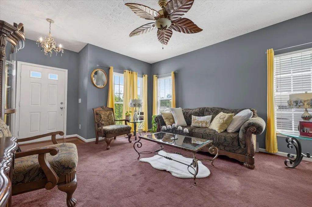 2040 Harvest Lane Nashville TN 37218