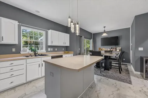 2040 Harvest Lane Nashville TN 37218