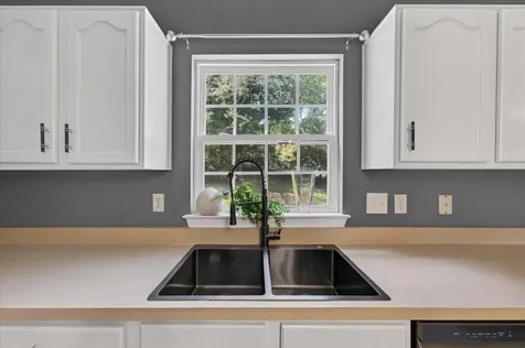2040 Harvest Lane Nashville TN 37218
