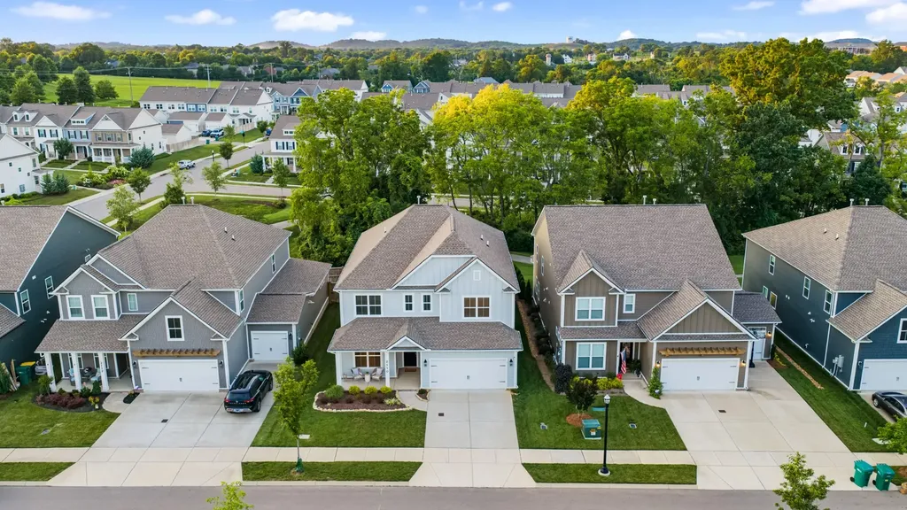 2110 Lequire Lane Spring Hill TN 37174