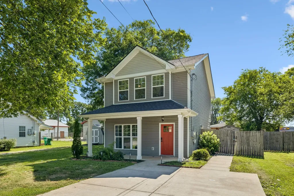 707 Page Avenue Lebanon TN 37087