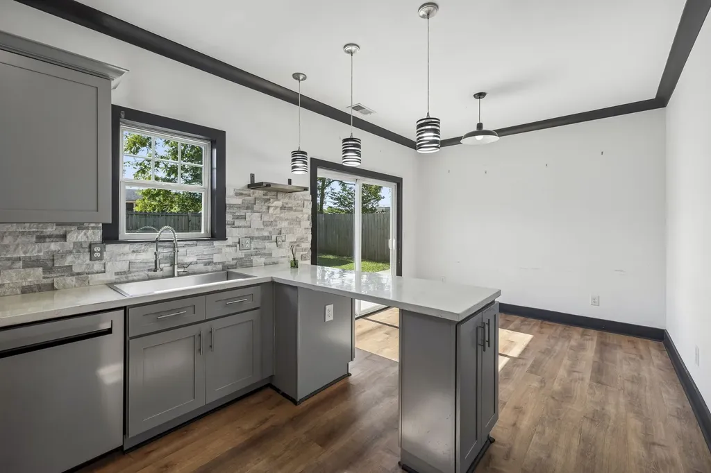 707 Page Avenue Lebanon TN 37087