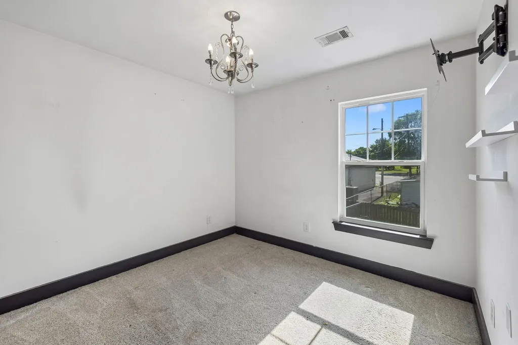 707 Page Avenue Lebanon TN 37087