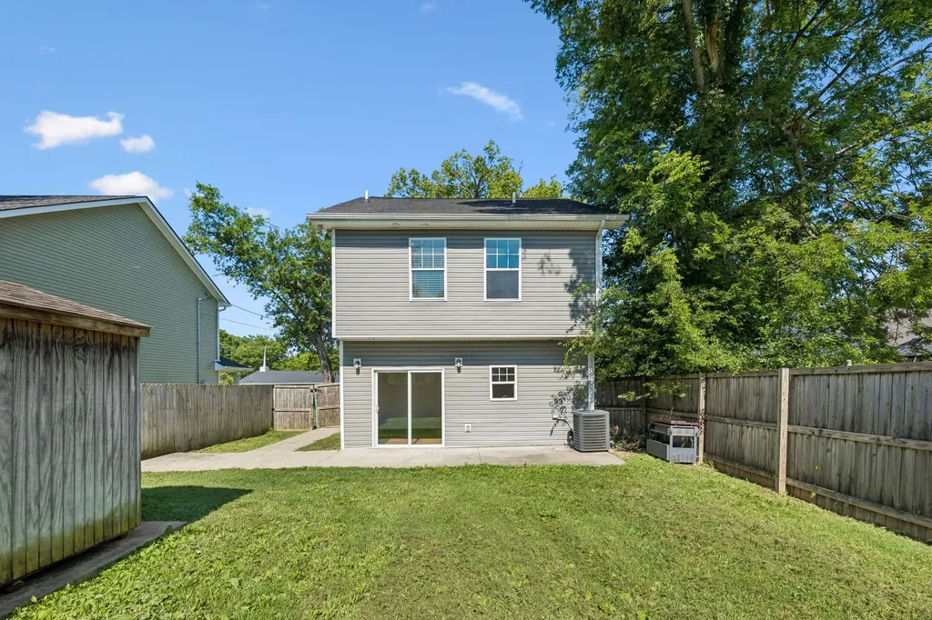 707 Page Avenue Lebanon TN 37087