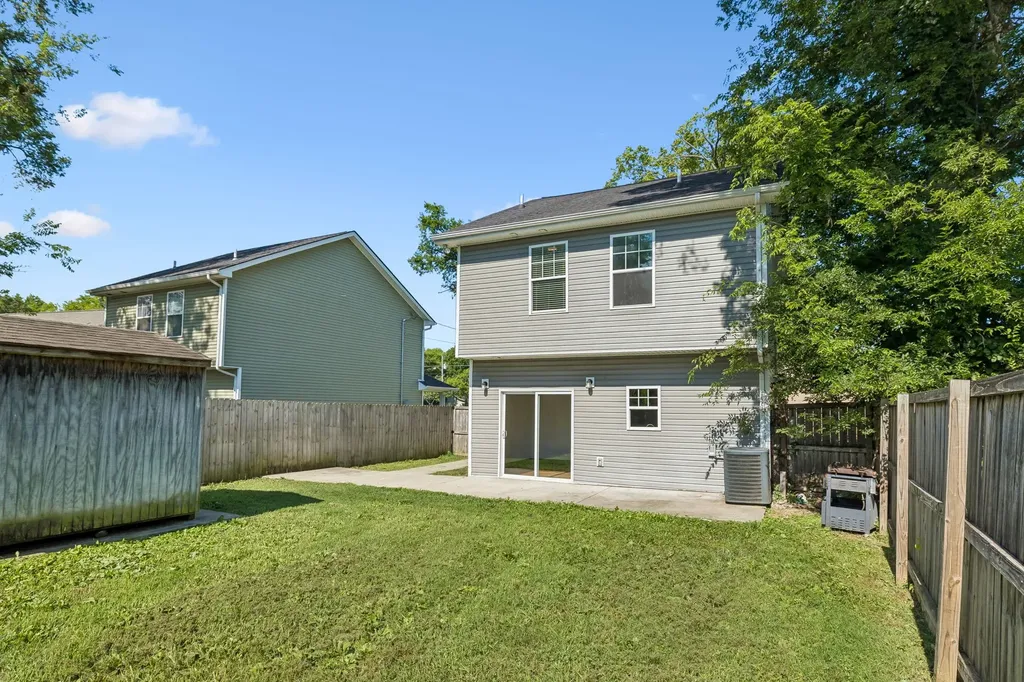 707 Page Avenue Lebanon TN 37087