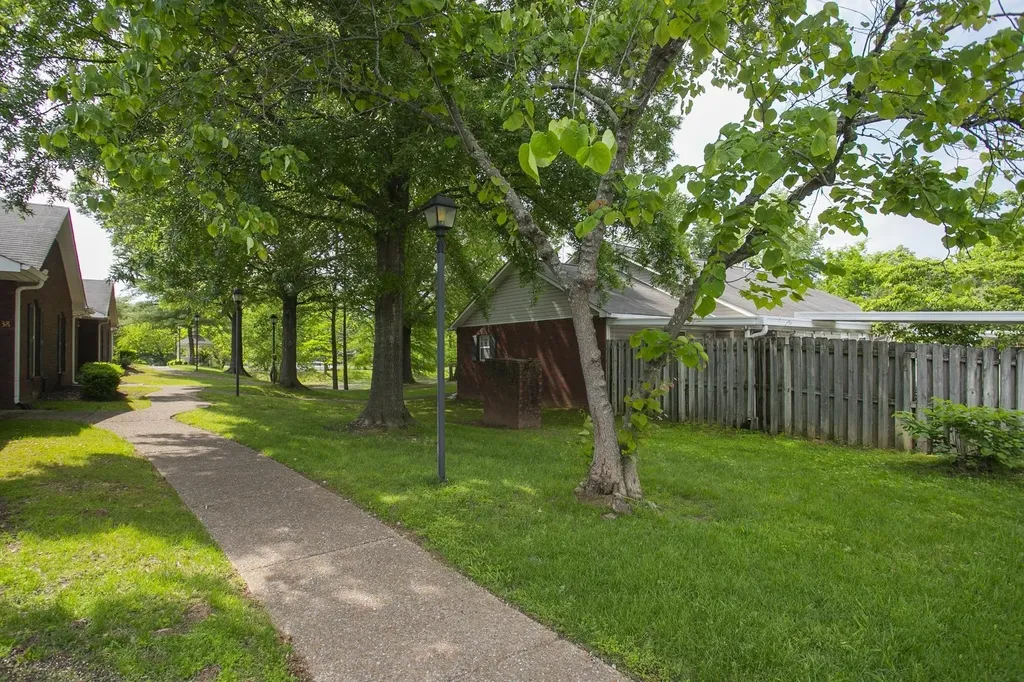 3911 Dodson Chapel Road Hermitage TN 37076