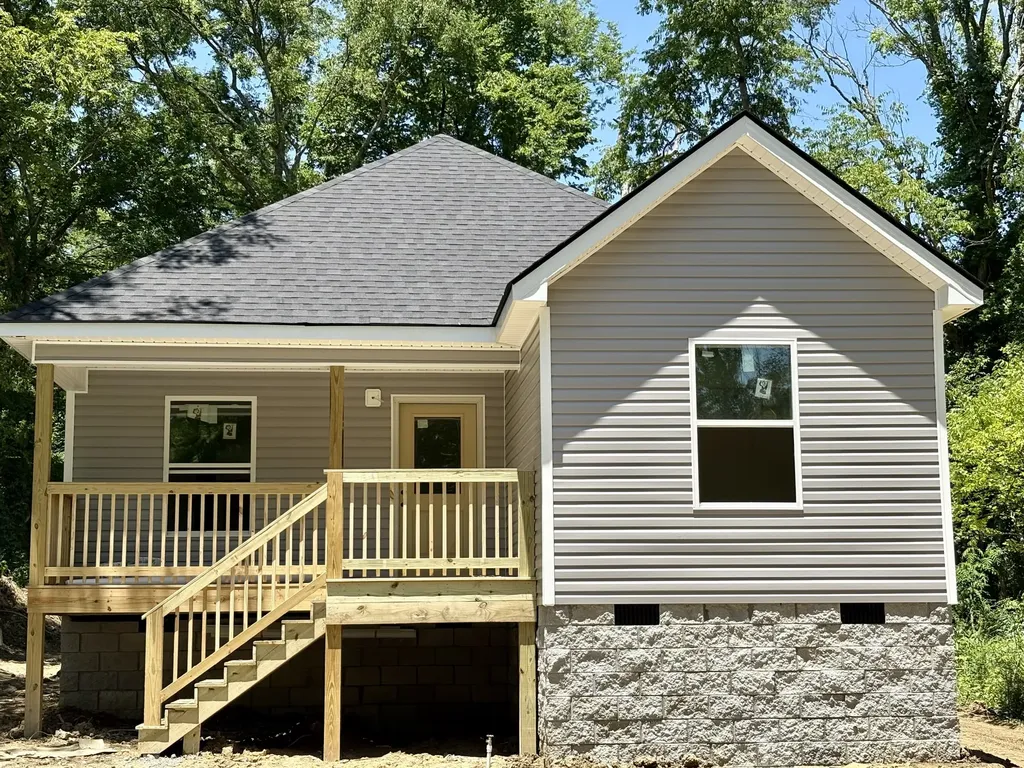 308 Hannah Street Bell Buckle TN 37020