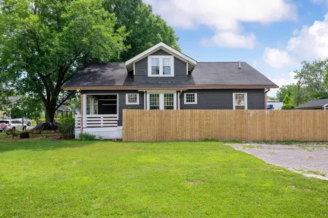 1502 E 14th Street Chattanooga TN 37404