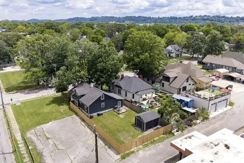 1502 E 14th Street Chattanooga TN 37404