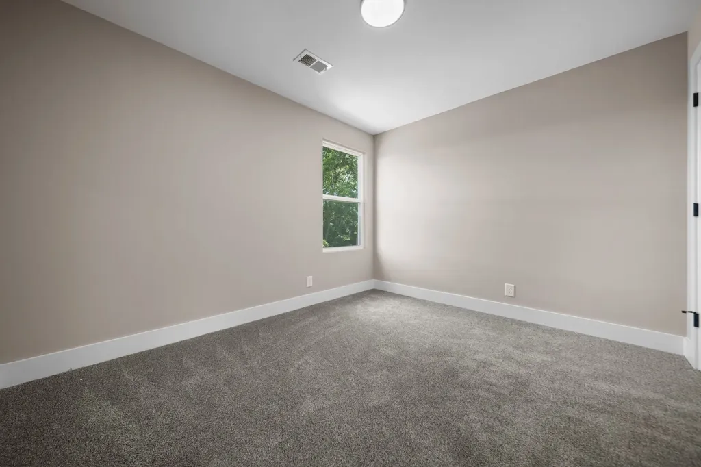 4931 Leesa Ann Lane Hermitage TN 37076