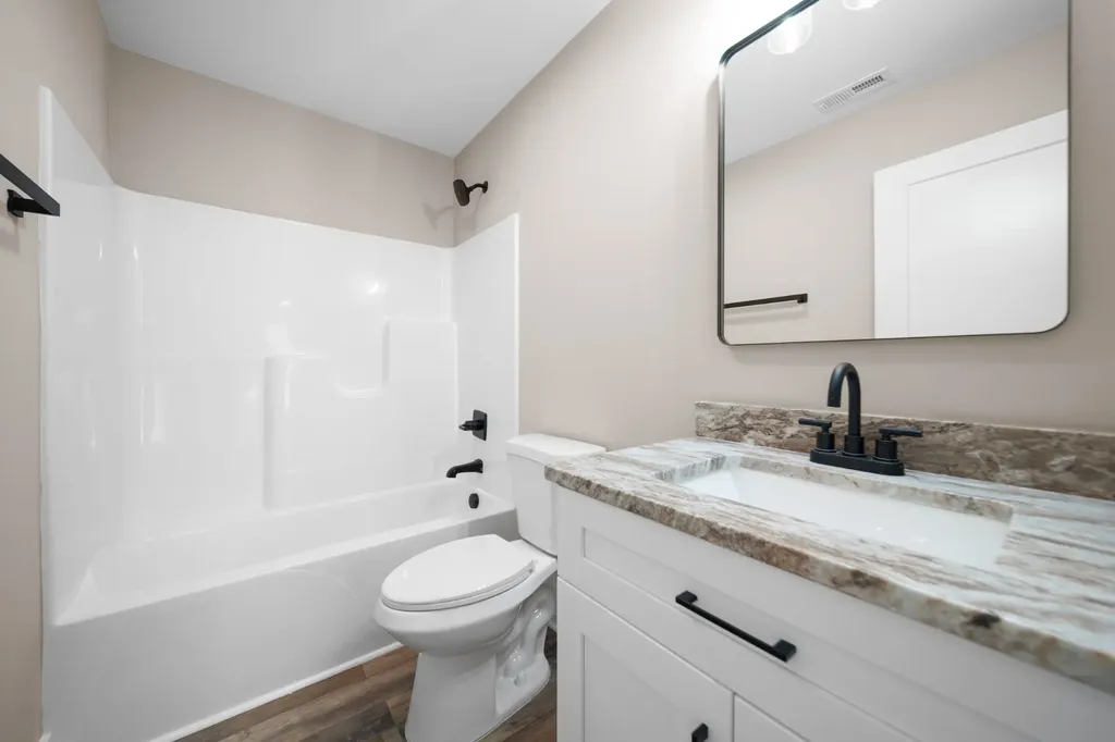 4931 Leesa Ann Lane Hermitage TN 37076