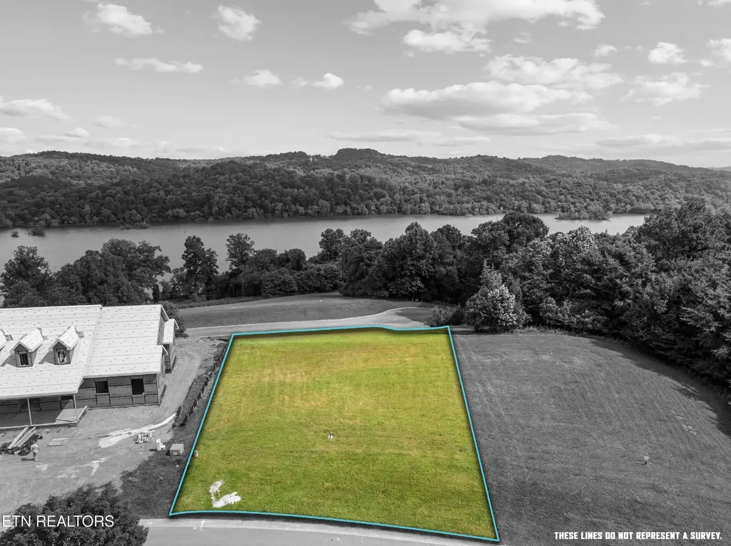 2619 Persimmon Ridge Loudon TN 37774