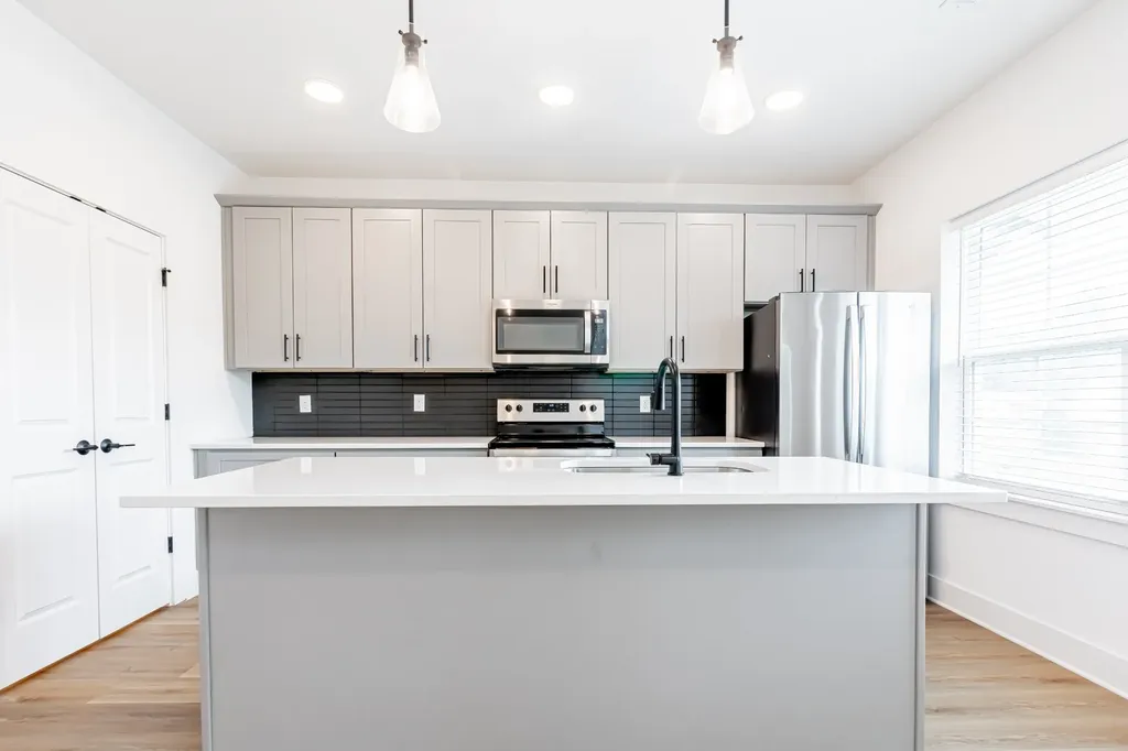 746 N Dupont Avenue Madison TN 37115