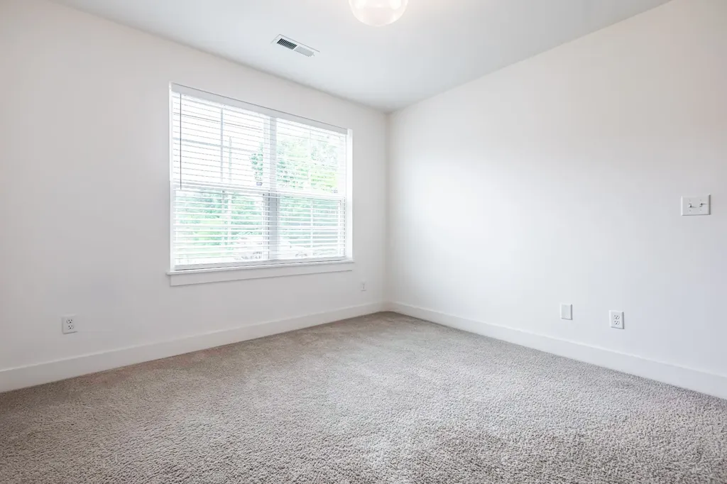 746 N Dupont Avenue Madison TN 37115